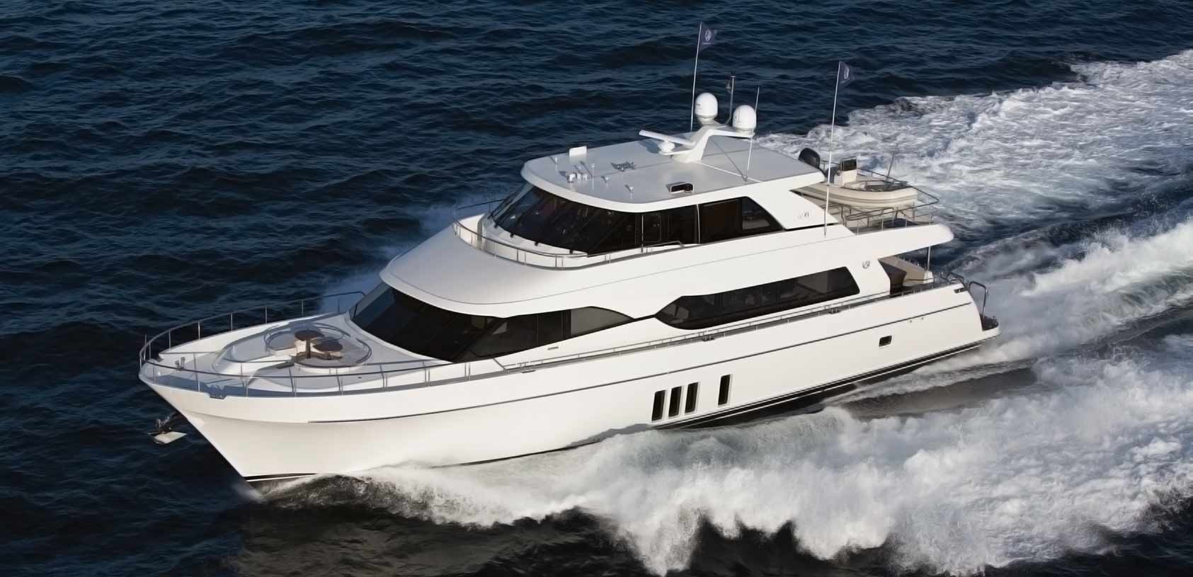 Yacht Ocean Alexander 90, Ocean Alexander CHARTERWORLD Luxury